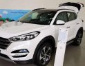 Hyundai Tucson    2018 - Cần bán xe Hyundai Tucson năm 2018, màu trắng