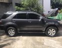 Toyota Fortuner 1.1MT 2011 - Bán Toyota Fortuner 1.1MT sản xuất năm 2011, màu xám, giá tốt