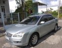 Ford Focus Ghia 2005 - Bán Ford Focus Ghia năm 2005, màu bạc, 280 triệu