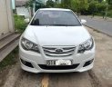 Hyundai Avante 2011 - Bán xe Hyundai Avante đời 2011, màu trắng