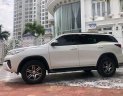 Toyota Fortuner 2017 - Cần bán lại xe Toyota Fortuner đời 2017, màu trắng 