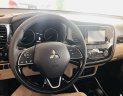 Mitsubishi Outlander 2018 - Cần bán xe Mitsubishi Outlander 2018, màu đỏ, nhập khẩu