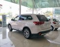 Mitsubishi Outlander CVT 2018 - "Siêu hot" Mitsubishi Outlander Nghệ An, 7 chỗ, góp 90%, lăn bánh khoảng 903 triệu, tại Nghệ An-Hà Tĩnh: 0963.773.462