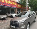 Toyota Innova G 2017 - Cần bán Toyota Innova G sản xuất năm 2017, màu bạc chính chủ