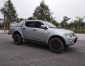 Mitsubishi Triton 2013 - Cần bán Mitsubishi Triton đời 2013, màu bạc, nhập khẩu