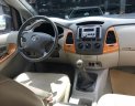 Toyota Innova G 2011 - Cần bán Toyota Innova G đời 2011, màu bạc, giá 480 triệu