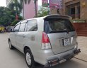 Toyota Innova G 2009 - Bán ô tô Toyota Innova sản xuất 2009 MT, màu bạc, gia đình sử dụng mới 98% xe