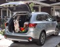 Mitsubishi Outlander 2.0 2018 - Bán xe Mitsubishi Outlander 2.0 số tự động, đời 2018, đủ các phiên bản, cam kết giá tốt nhất