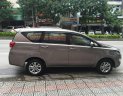 Toyota Innova G 2017 - Cần bán Toyota Innova G sản xuất năm 2017, màu bạc chính chủ