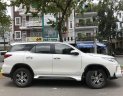 Toyota Fortuner 2017 - Bán Toyota Fortuner sản xuất 2017, màu trắng  