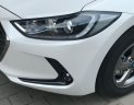 Hyundai Elantra 2018 - Bán Elantra số sàn, màu trắng, xe có sẵn giao ngay nhiều ưu đãi