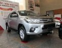 Toyota Hilux 2.4G MT (4X4) 2018 - Cần bán xe Toyota Hilux 2.4G MT (4X4) sản xuất 2018, màu bạc, nhập khẩu, giá chỉ 793 triệu