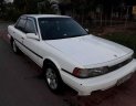 Toyota Camry 1988 - Bán Toyota Camry sản xuất năm 1988, màu trắng số sàn