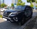 Toyota Fortuner 2.7V (4x4) 2016 - Bán ô tô Toyota Fortuner 2.7V (4x4) năm sản xuất 2016, màu đen, nhập khẩu