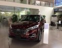 Hyundai Tucson 2.0 Turbo 2018 - Bán xe Hyundai Tucson 2.0 Turbo đời 2018, màu đỏ. Xe có sẵn