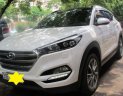 Hyundai Tucson  2.0AT  2017 - Salon bán Hyundai Tucson 2.0AT 2017, màu trắng