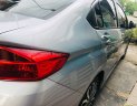 Honda City G 2017 - Gia đình đổi xe đời cao cần bán Honda City 2017, số tự động bản top