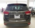 Kia Rondo   2016 - Bán xe Kia Rondo đời 2016, màu nâu, giá 640tr