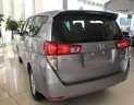 Toyota Innova  E 2018 - Cần bán xe Toyota Innova E sản xuất năm 2018, màu bạc, giá tốt