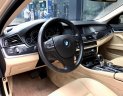 BMW 5 Series 520i 2012 - Bán ô tô BMW 5 Series 520i sản xuất 2012, xe nhập form mới