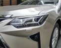 Toyota Camry AT 2016 - Bán Toyota Camry AT đời 2016 màu vàng cát, mới 99%