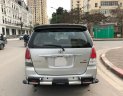 Toyota Innova G 2010 - Vợ chồng chị Thu cần bán Innova G 2010 màu bạc