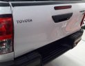 Toyota Hilux 2.4 E AT 4x2 2018 - Bán Toyota Hilux sản xuất năm 2018, xe nhập