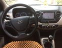 Hyundai Grand i10   2017 - Cần bán lại xe Hyundai Grand i10 năm 2017, màu đỏ số sàn