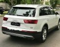 Audi Q7   2016 - Bán ô tô Audi Q7 năm 2016, màu trắng, xe nhập