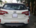 Kia Sorento 2.2 CRDi 2015 - Cần bán xe Kia Sorento 2.2 CRDi sản xuất năm 2015, màu trắng chính chủ, giá 836tr