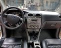 Ford Focus 2010 - Cần bán Ford Focus năm sản xuất 2010, màu trắng  