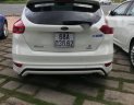 Ford Focus   2015 - Cần bán Ford Focus đời 2015, màu trắng, giá cạnh tranh