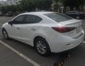 Mazda 3 FL 2017 - Cần bán gấp Mazda 3 FL 2017, màu trắng, số tự động, giá tốt