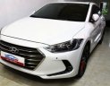 Hyundai Elantra  2.0 AT  2017 - Cần bán lại xe Hyundai Elantra 2.0 AT năm sản xuất 2017, màu trắng  