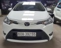 Toyota Vios 1.5E MT 2017 - Bán Toyota Vios E 1.5MT màu trắng, số sàn, sản xuất 2017 mẫu mới