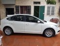 Ford Focus 2010 - Cần bán Ford Focus năm sản xuất 2010, màu trắng  