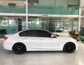 BMW 3 Series 320i 2013 - Cần bán lại xe BMW 320i sản xuất năm 2013, màu trắng, nhập khẩu nguyên chiếc, 888tr