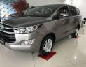 Toyota Innova   2018 - Cần bán xe Toyota Innova năm 2018, màu xám, 720tr