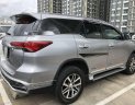Toyota Fortuner 2.7 AT 2017 - Cần bán gấp Toyota Fortuner 2.7 AT năm sản xuất 2017, màu bạc  