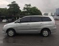 Toyota Innova 2.0G 2011 - Cần bán Toyota Innova 2.0G đời 2011, màu bạc như mới