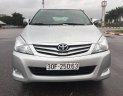 Toyota Innova 2.0G 2011 - Cần bán Toyota Innova 2.0G đời 2011, màu bạc như mới