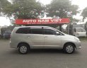 Toyota Innova 2.0G 2011 - Cần bán xe Toyota Innova 2.0G đời 2011, màu bạc giá cạnh tranh