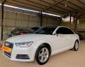 Audi A4 2017 - Chính chủ bán ô tô Audi A4 2017, màu trắng, nhập khẩu