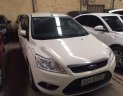 Ford Focus 1.8L 2011 - Bán Ford Focus 1.8L đời 2011, màu trắng