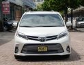 Toyota Sienna 2018 - Bán Toyota Sienna sản xuất năm 2018, màu trắng