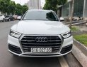 Audi Q5 2.0 2017 - Cần bán Audi Q5 2.0 sản xuất 2017, đăng ký 2018