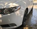 Kia Forte   SLi   2010 - Bán ô tô Kia Forte SLi năm sản xuất 2010, màu trắng