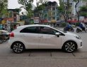 Kia Rio 2015 - Cần bán xe Kia Rio năm sản xuất 2015, màu trắng, xe nhập chính chủ