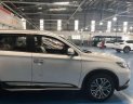 Mitsubishi Outlander  2.0 CVT 2018 - Bán ô tô Mitsubishi Outlander đời 2018, màu trắng