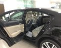 Hyundai Elantra 1.6 MT 2018 - Hyundai Elantra 1.6MT màu đen, xe có sẵn giao ngay, hỗ trợ vay trả góp đến 90% lãi suất ưu đãi. LH: 0903 175 312